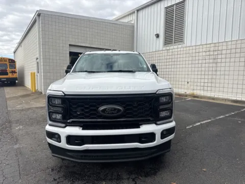 White 2025 Ford F-350SD Lariat for sale in Marietta, GA