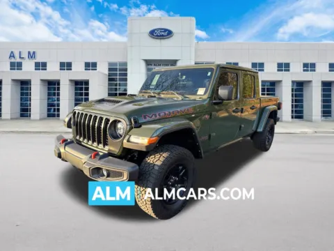 Green 2023 Jeep Gladiator Mojave for sale in Marietta, GA
