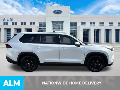 More photos of 2025 Toyota Grand Highlander Hybrid XLE at ALM Ford Marietta, GA