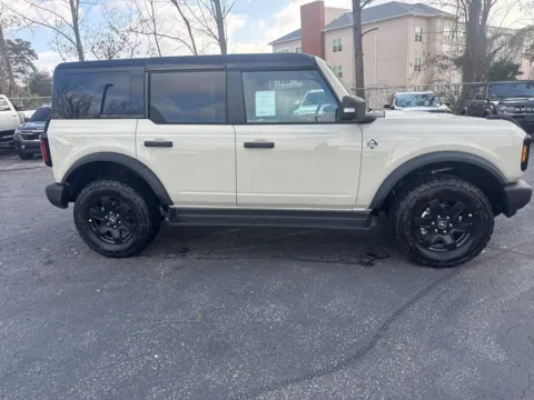 Another view of 2025 Ford Bronco Outer Banks for sale in Marietta, GA at ALM Ford Marietta