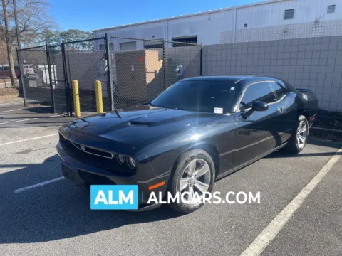 Black 2019 Dodge Challenger SXT for sale in Marietta, GA