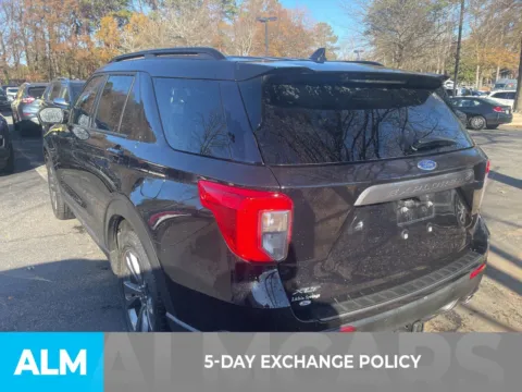 More photos of 2022 Ford Explorer XLT at ALM Ford Marietta, GA