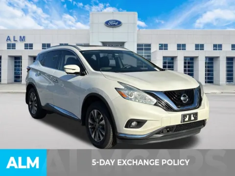 More photos of 2017 Nissan Murano SL at ALM Ford Marietta, GA
