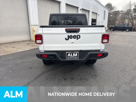 More photos of 2022 Jeep Gladiator Willys at ALM Ford Marietta, GA