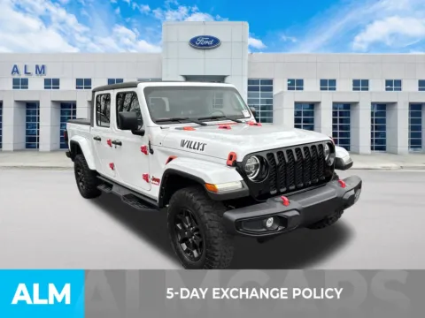 More photos of 2022 Jeep Gladiator Willys at ALM Ford Marietta, GA