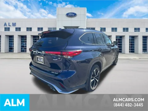 More photos of 2021 Toyota Highlander XSE at ALM Ford Marietta, GA