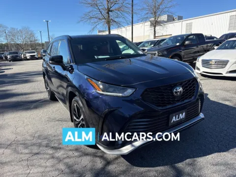 Blue 2021 Toyota Highlander XSE for sale in Marietta, GA