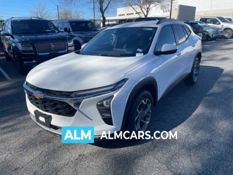 White 2025 Chevrolet Trax LT for sale in Marietta, GA