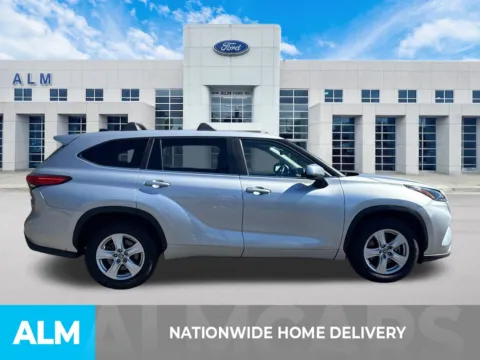 More photos of 2023 Toyota Highlander L at ALM Ford Marietta, GA