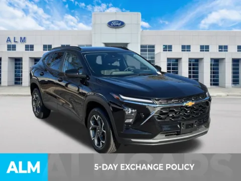 More photos of 2025 Chevrolet Trax LT at ALM Ford Marietta, GA