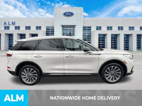 More photos of 2023 Lincoln Corsair Reserve at ALM Ford Marietta, GA