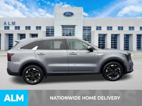More photos of 2024 Kia Sorento S at ALM Ford Marietta, GA