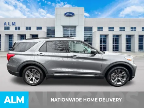 More photos of 2022 Ford Explorer XLT at ALM Ford Marietta, GA
