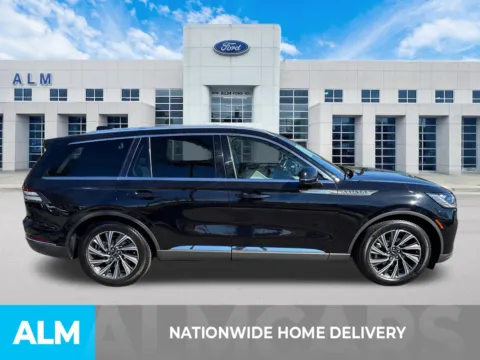 More photos of 2025 Lincoln Aviator Premiere at ALM Ford Marietta, GA
