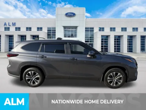 More photos of 2024 Toyota Highlander XLE at ALM Ford Marietta, GA