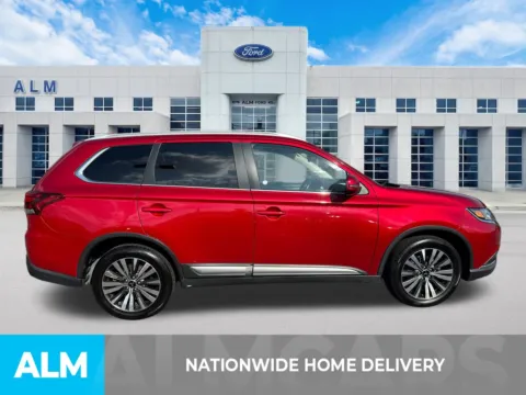 More photos of 2020 Mitsubishi Outlander SE at ALM Ford Marietta, GA