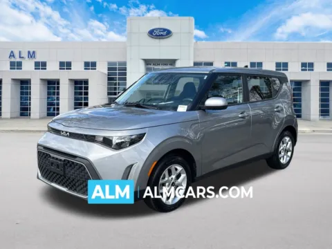 Gray 2024 Kia Soul LX for sale in Marietta, GA