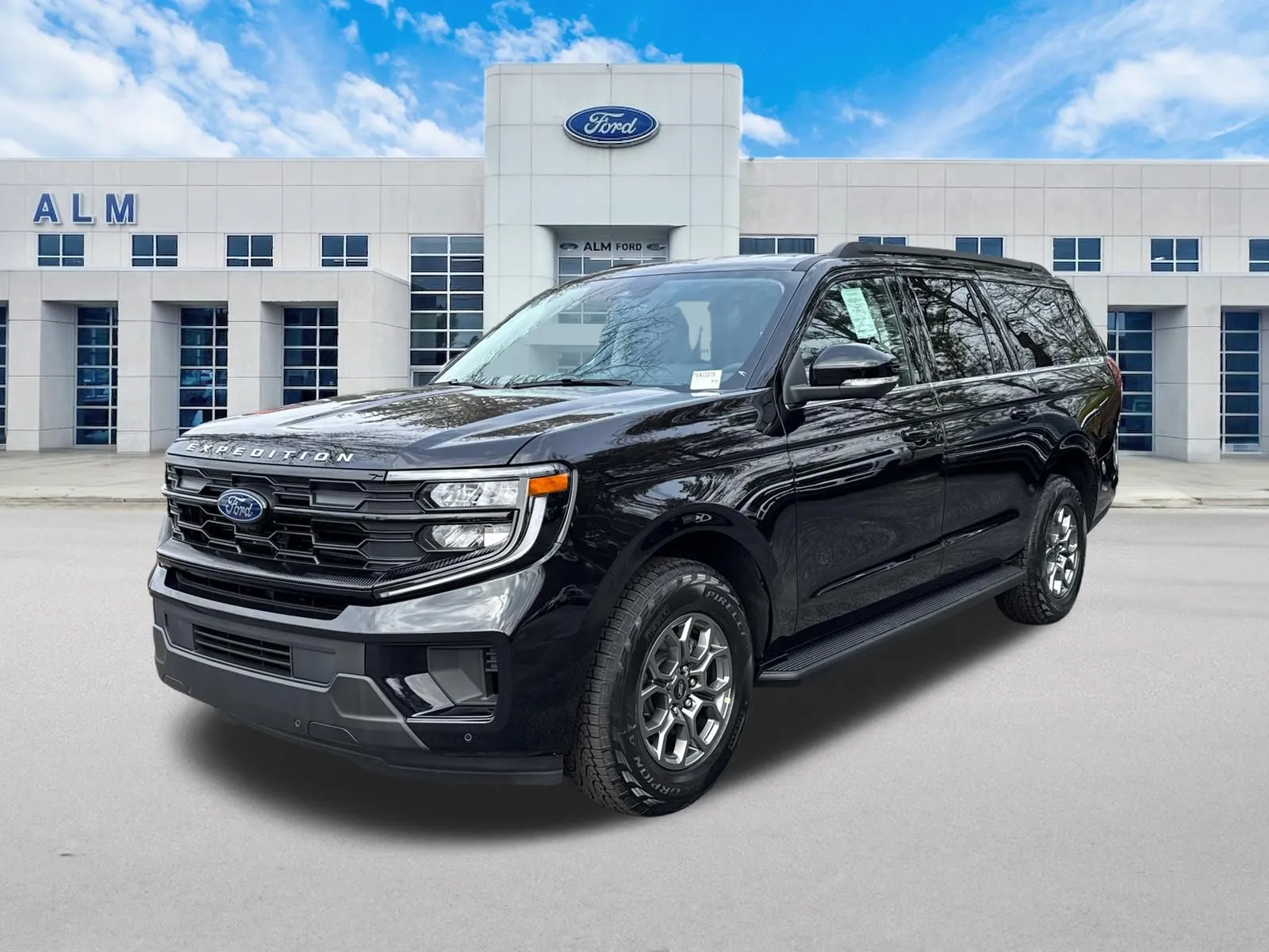 2026 Ford Expedition Active MAX's photo