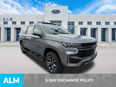 More photos of 2022 Chevrolet Suburban Z71 at ALM Ford Marietta, GA