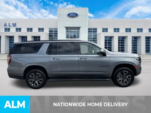 More photos of 2022 Chevrolet Suburban Z71 at ALM Ford Marietta, GA
