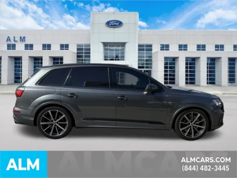More photos of 2022 Audi SQ7 Prestige at ALM Ford Marietta, GA
