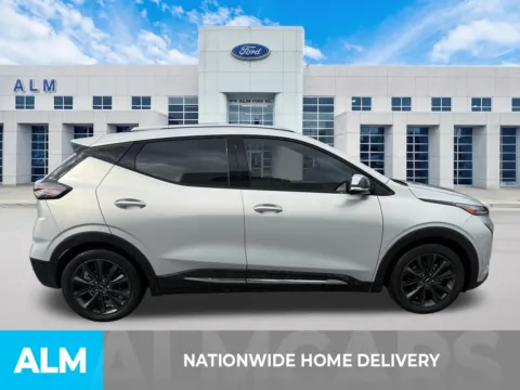 More photos of 2022 Chevrolet Bolt EUV Premier at ALM Ford Marietta, GA