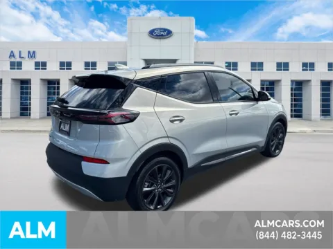 More photos of 2022 Chevrolet Bolt EUV Premier at ALM Ford Marietta, GA