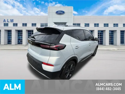 More photos of 2022 Chevrolet Bolt EUV Premier at ALM Ford Marietta, GA
