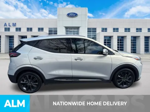 More photos of 2022 Chevrolet Bolt EUV Premier at ALM Ford Marietta, GA