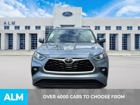Photos of 2021 Toyota Highlander XLE for sale in Marietta, GA at ALM Ford Marietta