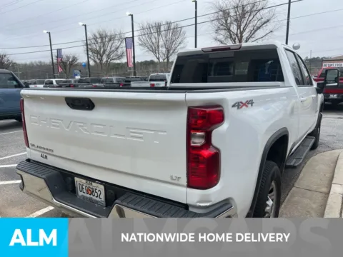 More photos of 2022 Chevrolet Silverado 3500HD LT at ALM Ford Marietta, GA