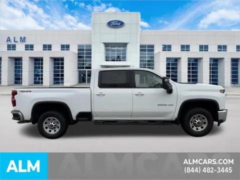 More photos of 2022 Chevrolet Silverado 3500HD LT at ALM Ford Marietta, GA