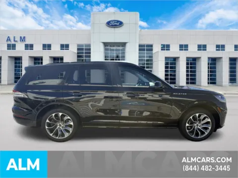 More photos of 2025 Lincoln Aviator Premiere at ALM Ford Marietta, GA