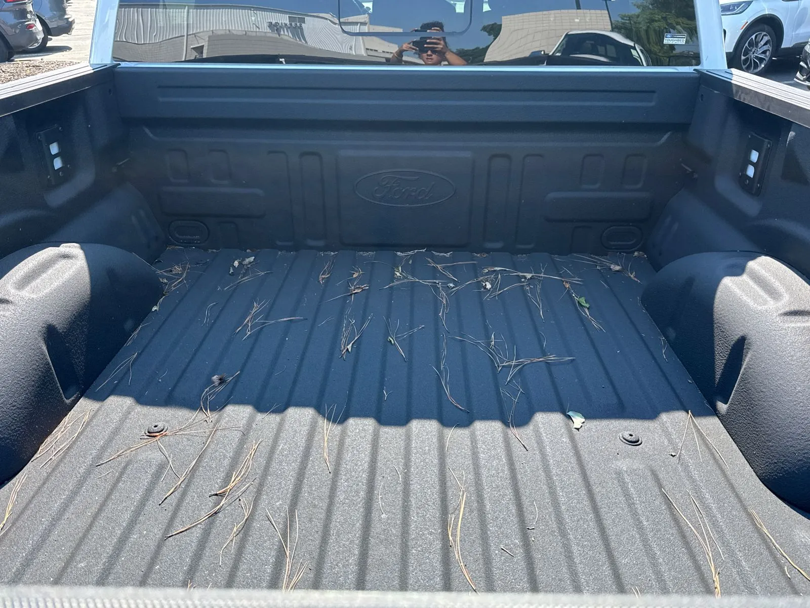 2025 Ford F-150 XLT - Photo 18