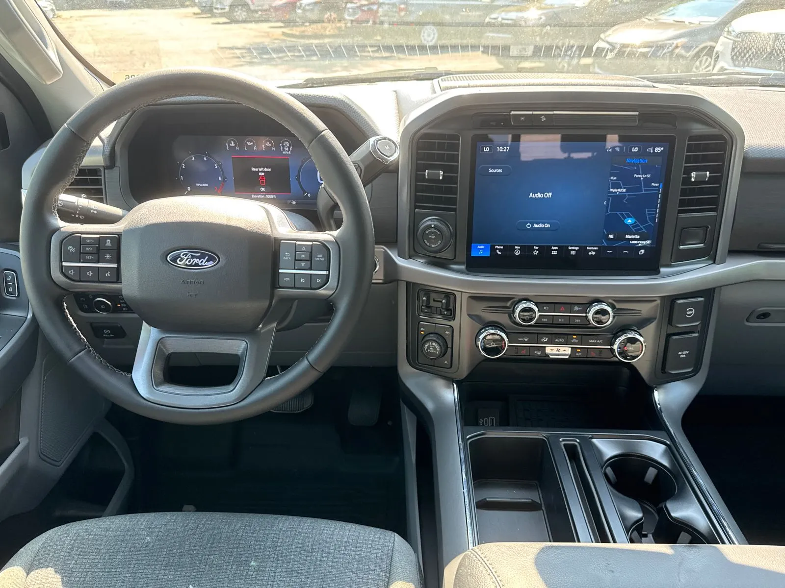 2025 Ford F-150 XLT - Photo 22