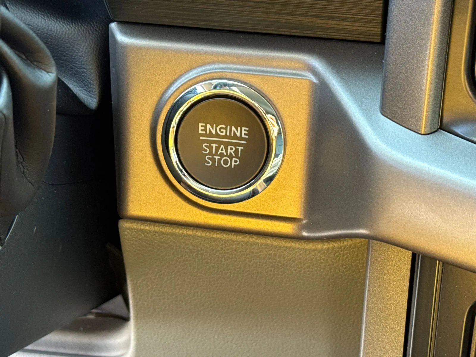 2025 Ford F-150 XLT - Photo 32