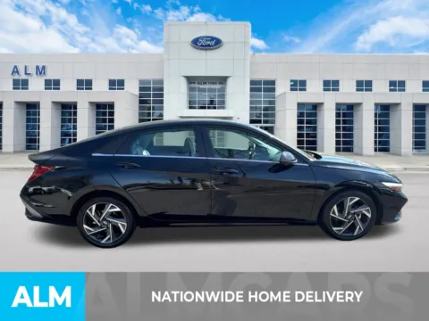 More photos of 2024 Hyundai Elantra Limited at ALM Ford Marietta, GA