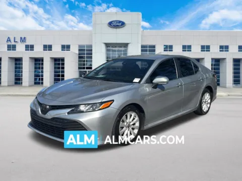 Black 2020 Toyota Camry LE for sale in Marietta, GA