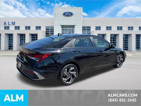 More photos of 2025 Hyundai Elantra SEL Sport at ALM Ford Marietta, GA