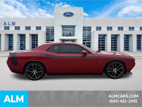 More photos of 2018 Dodge Challenger 392 Hemi Scat Pack Shaker at ALM Ford Marietta, GA