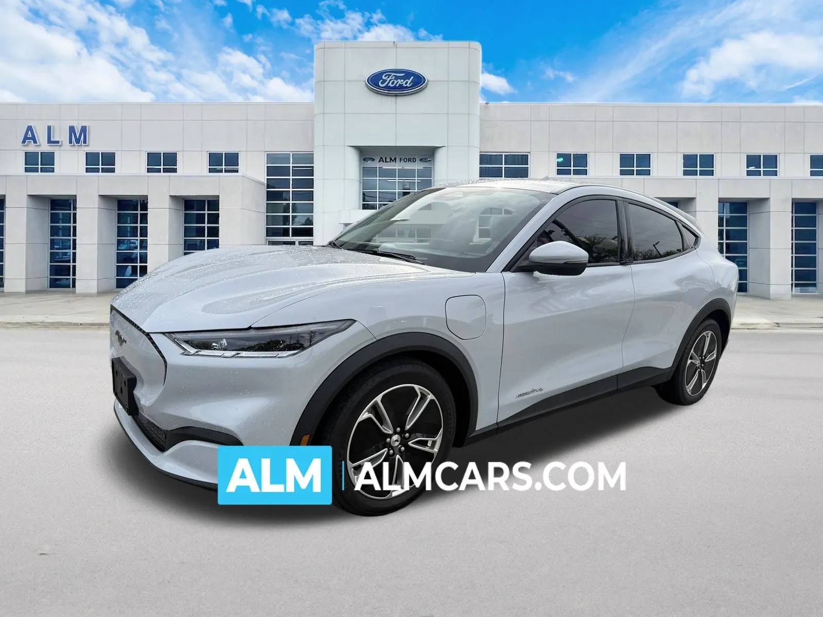 Used 2022 Ford Mustang Mach-E Select AWD with VIN 3FMTK1SS9NMA17813 for sale in Lumberton, NC