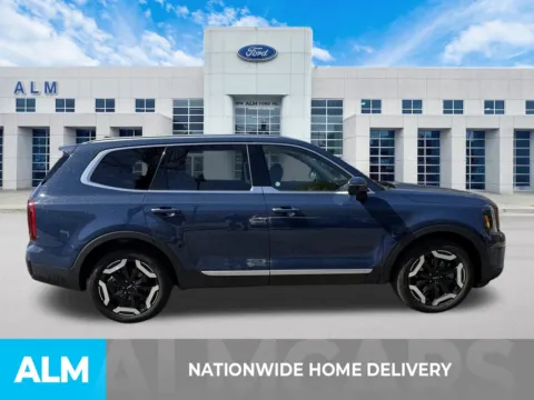 More photos of 2025 Kia Telluride S at ALM Ford Marietta, GA