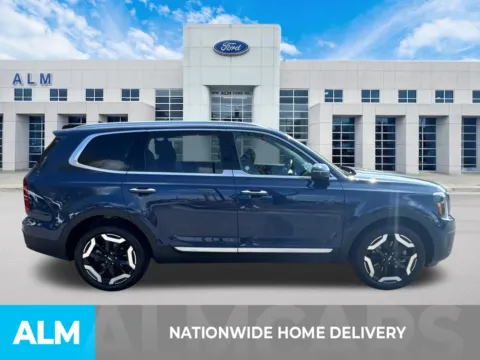More photos of 2025 Kia Telluride S at ALM Ford Marietta, GA