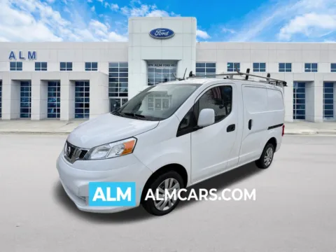 White 2017 Nissan NV200 SV for sale in Marietta, GA