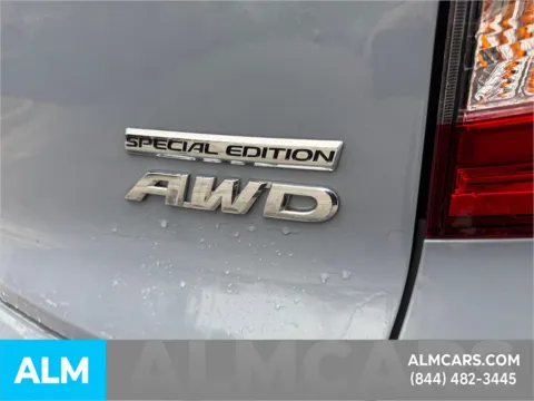 More photos of 2022 Honda Pilot Special Edition at ALM Ford Marietta, GA