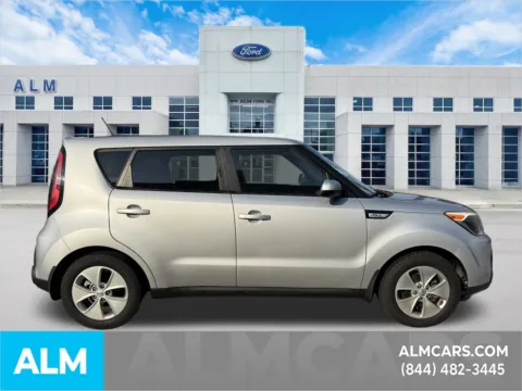 More photos of 2016 Kia Soul at ALM Ford Marietta, GA