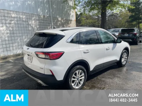 More photos of 2022 Ford Escape SE Hybrid at ALM Ford Marietta, GA