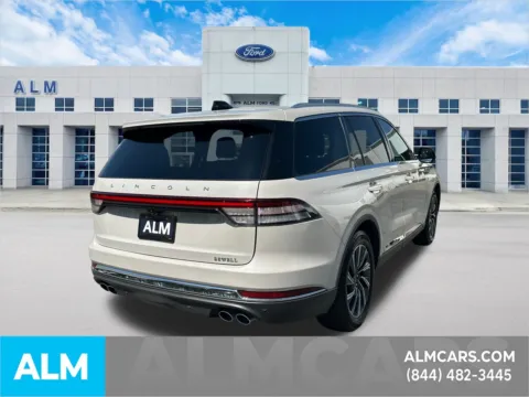 More photos of 2025 Lincoln Aviator Premiere at ALM Ford Marietta, GA