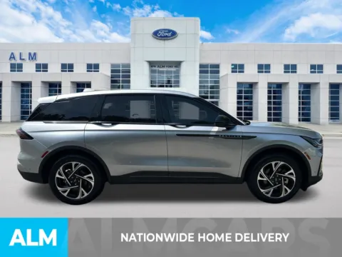 More photos of 2024 Lincoln Nautilus Premiere at ALM Ford Marietta, GA