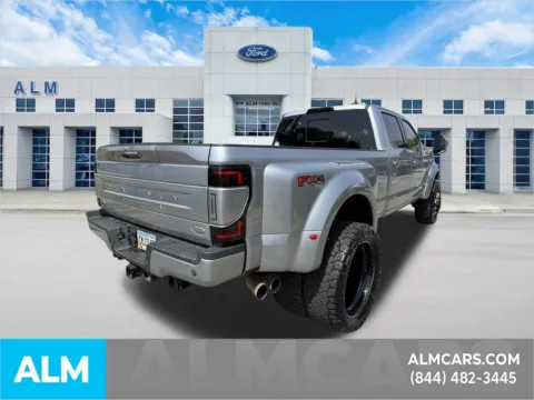 More photos of 2022 Ford F-450SD Platinum at ALM Ford Marietta, GA